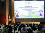 UNP Serahkan Buku Tabungan KIP Kuliah untuk 3.207 Mahasiswa