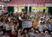 KAI Sumbar Salurkan Lebih dari Setengah Miliar Dana TJSL